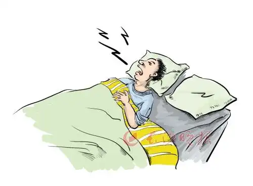 男子躺高速路睡觉被误认成尸体吓尿司机3