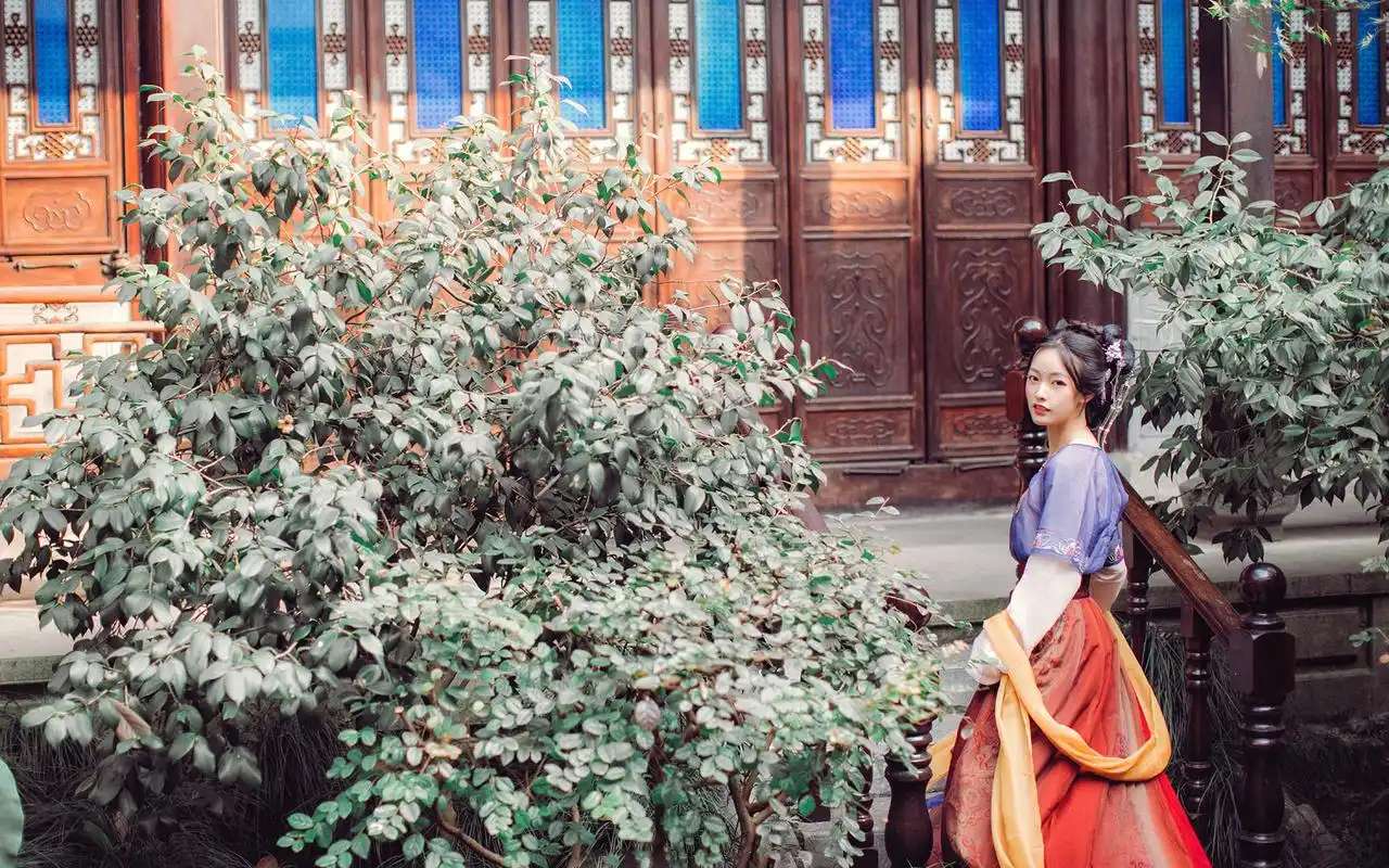 性感美女古装唯美高清桌面壁纸