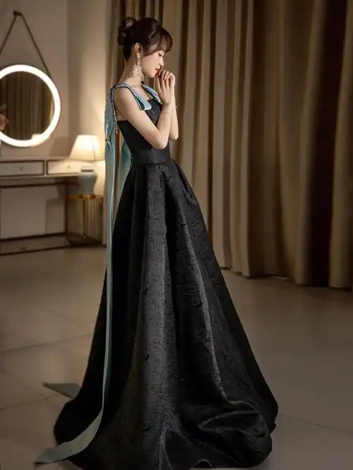 试纱约起来9595#我的婚纱  #婚纱礼服  #明星同款#礼服  #备婚