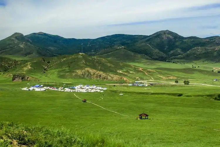 科尔沁草原和沙漠