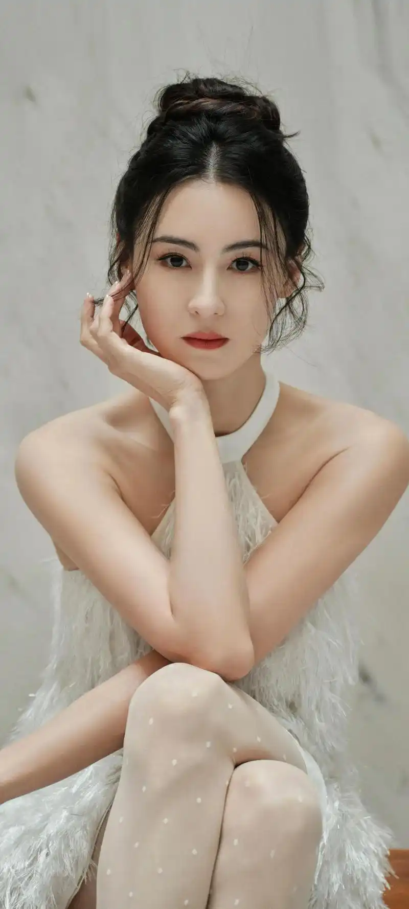 张柏芝:清新脱俗,温婉可人的美丽典范 张柏芝的美,是那种清新脱俗