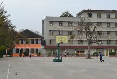 2019年贵定师范学校招生简介