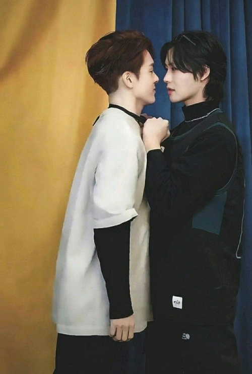 我就想嗑cp关注打开新页展开肖宇梁走进浴室,各种洗漱.他挑了挑眉,"好