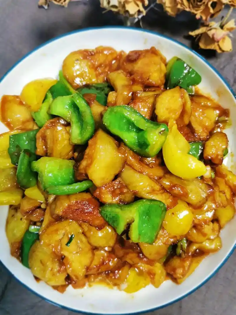 【烧茄子】东北家常菜【烧茄子】98,这么做的茄子可以吃两碗大 - 抖