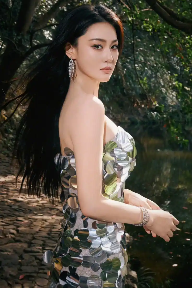 张馨予美人鱼礼服,这身礼服真的太适合她了!