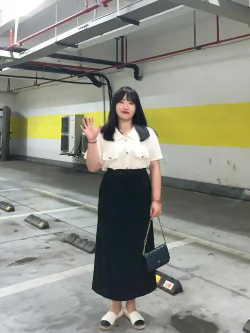 158cm140斤穿搭大码女孩也能做人间富贵花