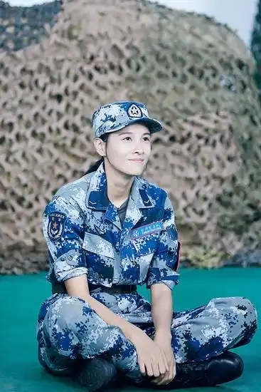 娱乐   搜狐娱乐讯 湖南卫视第二季《真正男子汉》空军篇于上周五震撼