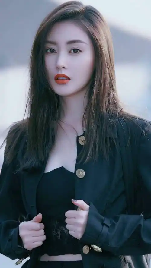 小八卦,郭美女,宋茜,张天爱,谢娜,王凯_向家_年龄_豪门