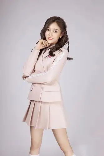 《创造101》选手海报图片