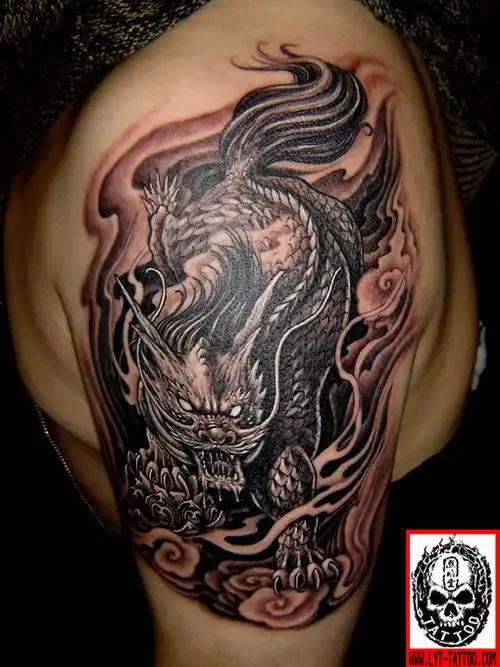 麒麟纹身图案:大臂麒麟纹身图案图片