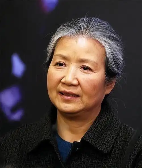 回顾老戏骨曹翠芬:荧屏上的国民奶奶,生活中却无儿无女|演员|张艺谋