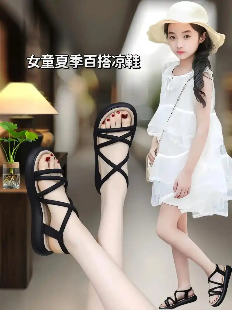 夏季时尚女童时尚平底凉鞋来了～这款平底运动凉鞋,是女大童专 - 抖音