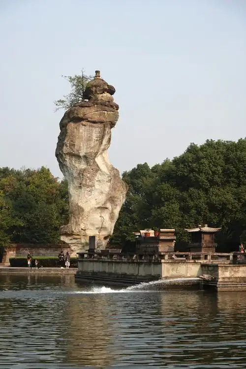 绍兴柯岩风景区