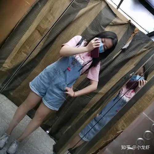 女生168120斤算胖吗看起来有点壮