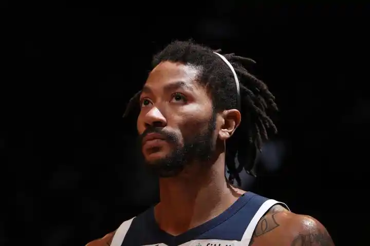 当然是一个未知数,但对于德里克·罗斯而言,如果他本赛季继续担任森林