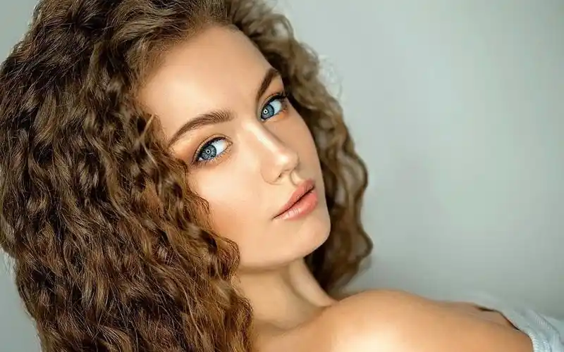 图片大全] 小波浪卷发发型图片