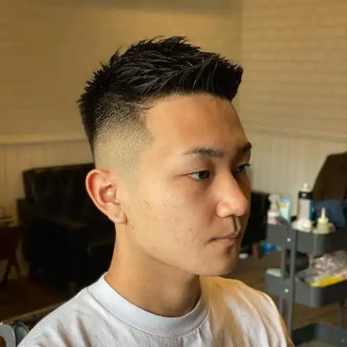 男人过了30岁,发型别瞎剪,有这10几款就够了|发型|男士|飞机头_新浪