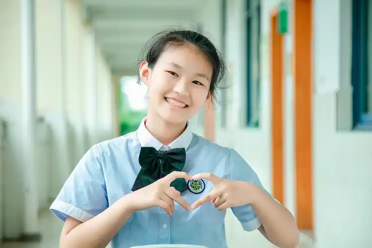 学院路小学毕业照——个人写真照