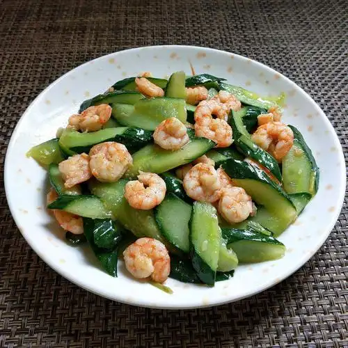 黄瓜炒虾仁