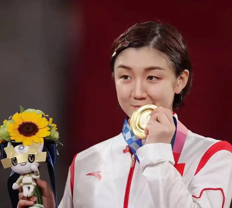 梦姐在赛场上尽情的释放自己吧#陈梦 #东京奥运会乒乓球 #德 - 抖音