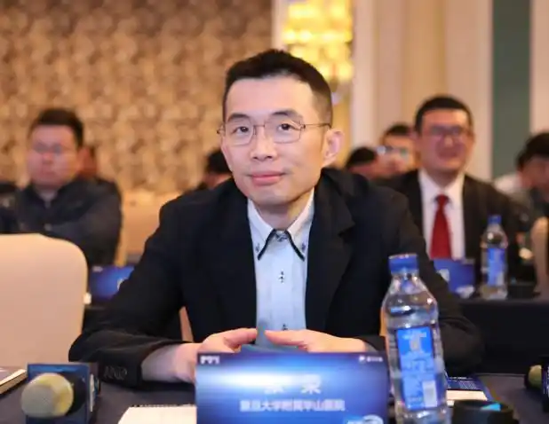 复旦大学附属华山医院钟平教授74主持人风采72本次比赛本着公平公