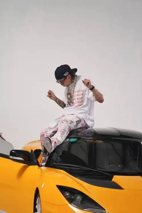 潮闻快食 | afgk成都一日期间限定店预告;nb x bodega发售信息释出