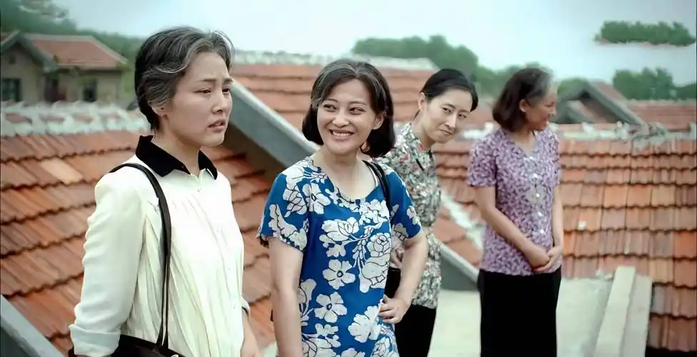 《父母爱情》不起眼女配角,戏外貌美不输女主,她们还是亲姐妹