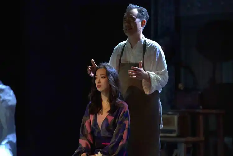 倪妮话剧幺幺洞捌首轮演出圆满收官挑战自我探索全新可能