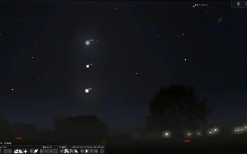 今晚不是李连杰老婆利智说的双星伴月,这应该叫双星坠月,月亮木星金星