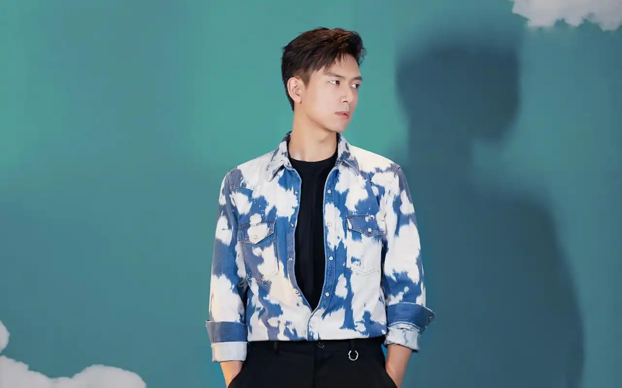 李现高冷帅气写真图片桌面壁纸