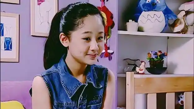 都是国民闺女,张子枫演技最出众,关晓彤颜值最高,杨紫流量最高