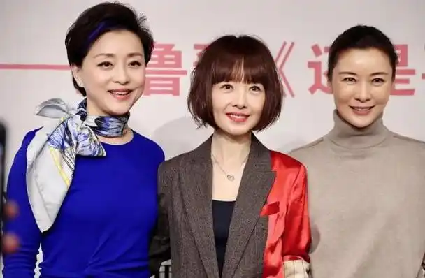 相比端着的韩雪,这10位明星的家族更显赫,却个个低调