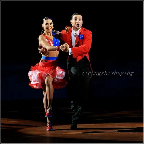 "黑池"情色拉丁舞激情诱惑!