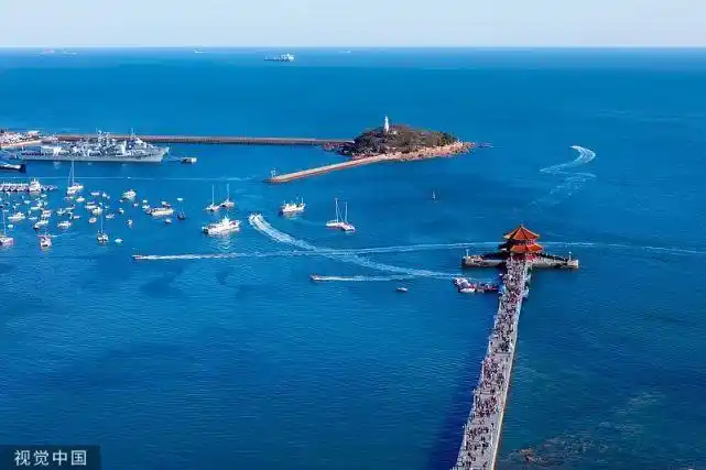 去青海栈桥感受碧海浪涛