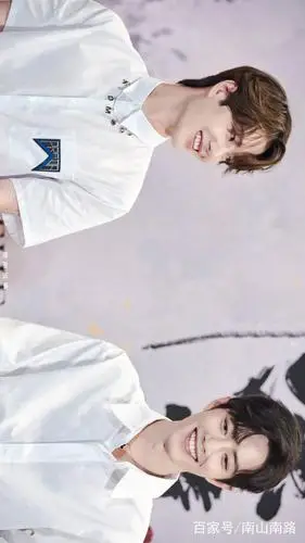 今日壁纸,王一博肖战泰国粉丝见面会,希望一博和战战友谊长存