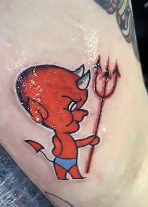 小恶魔纹身图片手臂oldschool纹身图案