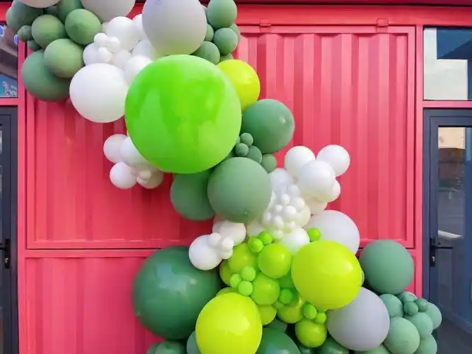高港气球布置  #泰州气球布置  #开业布置 #店铺美陈