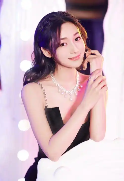 一角低的炸金花app下载