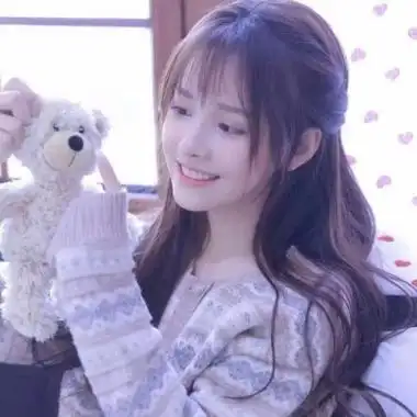 2020最潮女生头像高清新款的2020女头像图片