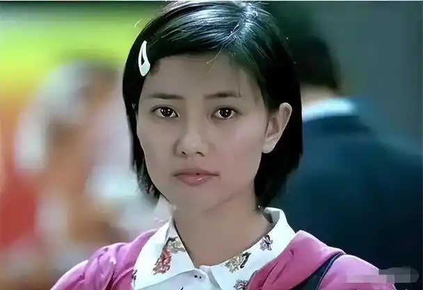 高圆圆结婚后,丈夫赵又廷变化不大,她却像换了个人