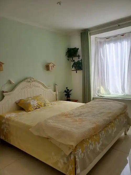 温馨色调的卧室