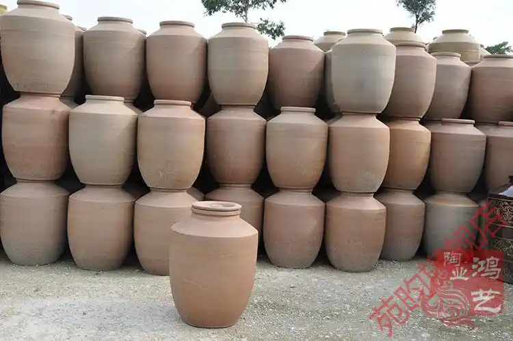 无铅老式白酒坛子土陶瓷发酵酿酒缸窖藏密封泡酒罐带盖储酒壶20斤不