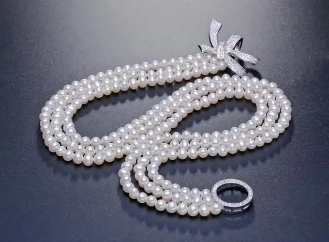 小珍珠项链多层三层天然淡水 强光近无瑕蝴蝶结扣短款锁骨链颈链