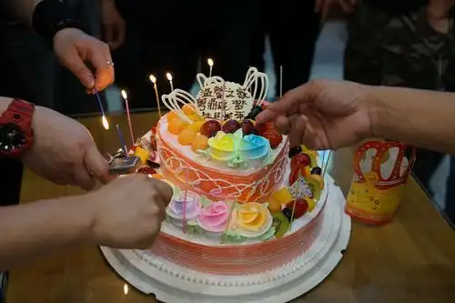 温馨之家粤鼎追梦 第一季度工会会员生日聚会