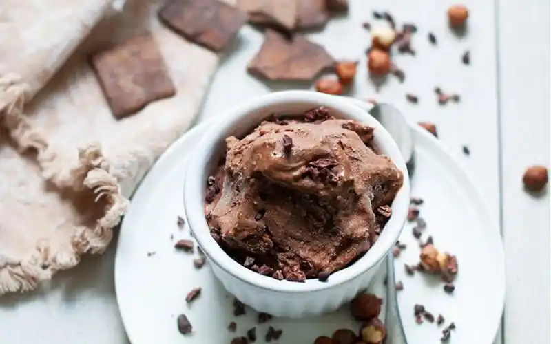 chocolate hazelnut ice cream