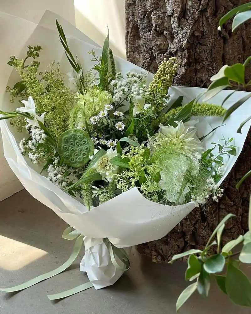 ins花艺分享|韩式自然风花束|白绿色系9190 from: picker.