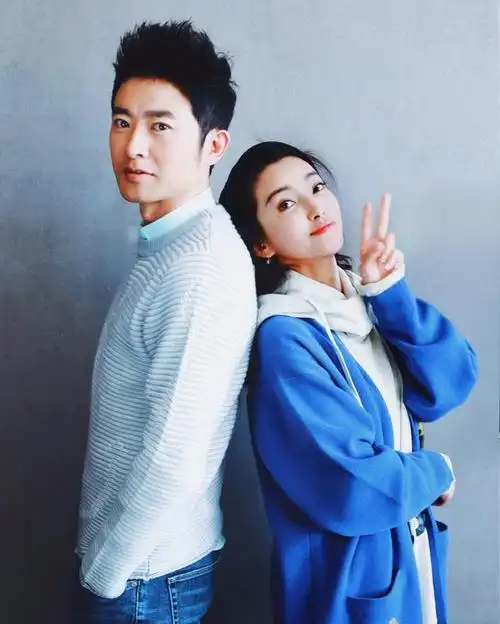 歌手格格小我材料