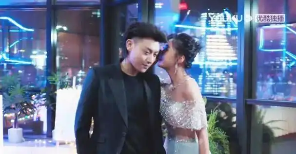 杨洋跟王楚然的恋爱瓜扯出六位绯闻女友贾士凯又当红娘