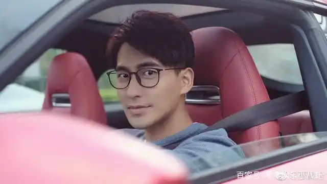 米桃爸爸原来这么帅!跟米桃妈妈出演三十而已,原来也是一家人啊!