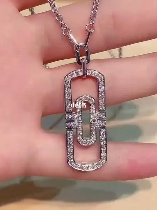 兜兜转转还是你78回形针钻石项链